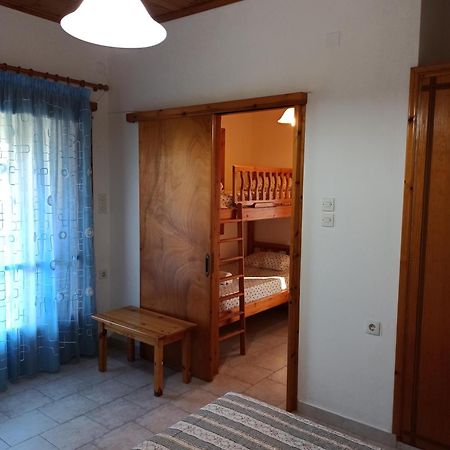 זכארו Theodore Apartments מראה חיצוני תמונה