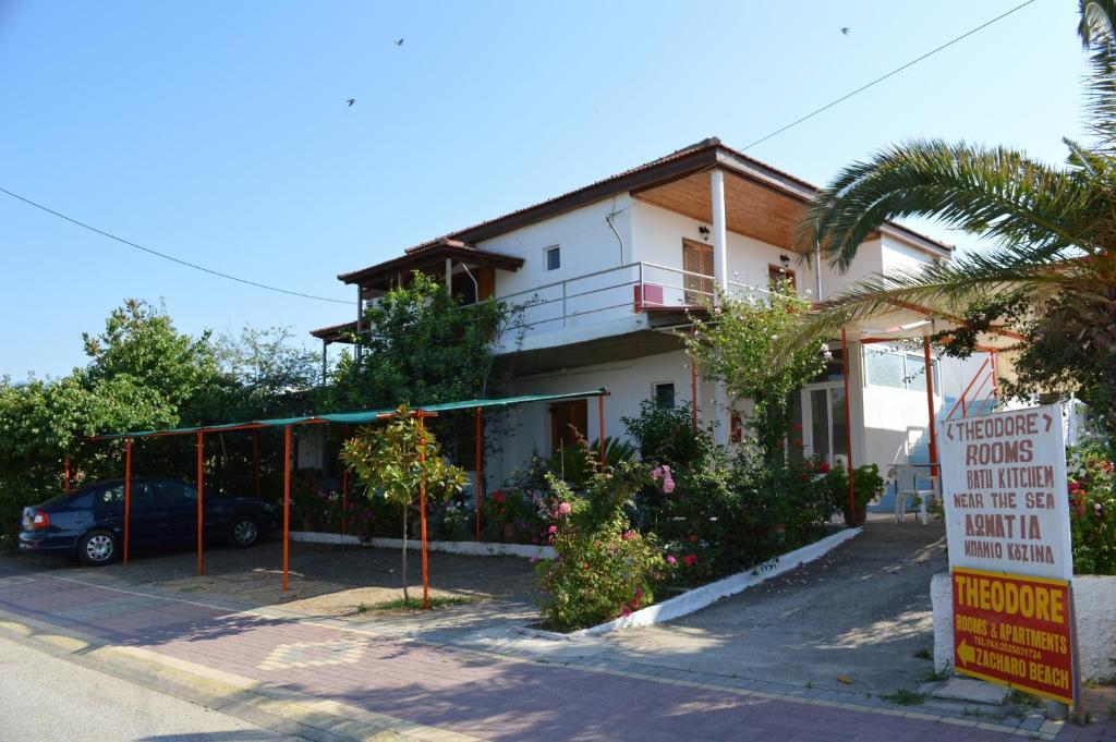 זכארו Theodore Apartments חדר תמונה