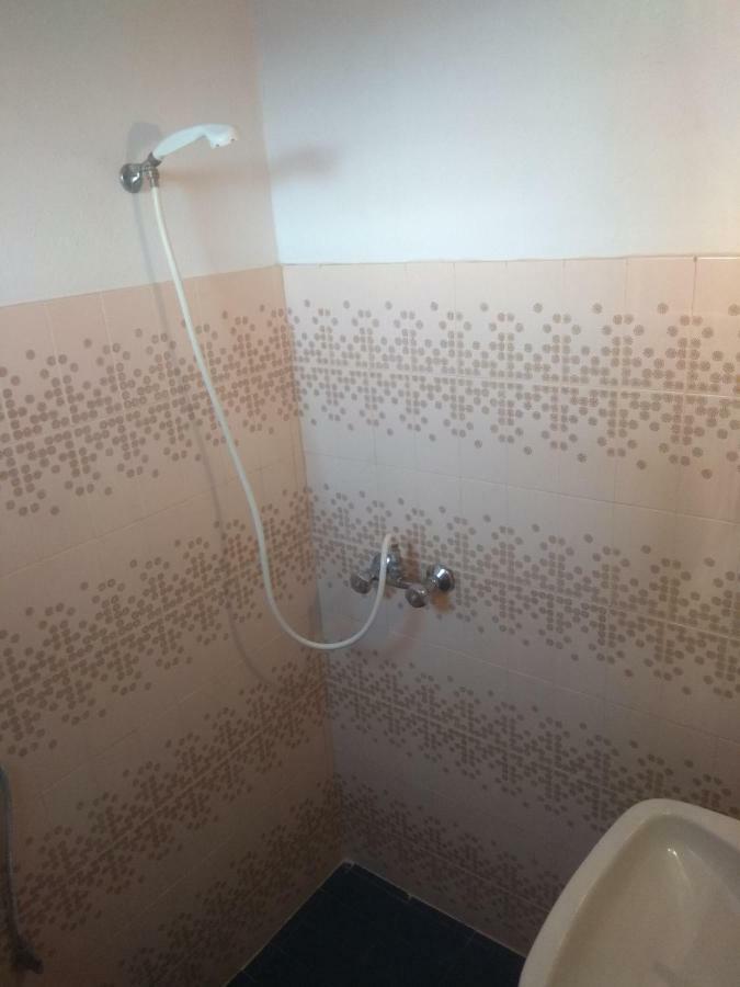 זכארו Theodore Apartments מראה חיצוני תמונה