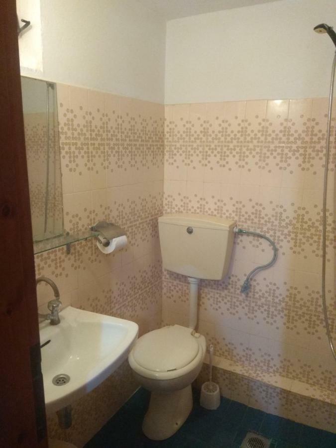 זכארו Theodore Apartments מראה חיצוני תמונה